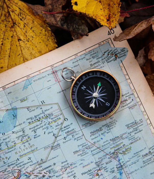 navigation denise-jans-J4coHtrn24A-unsplashsmcrop